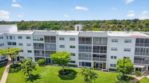 3326 Arcara Way Greenacres FL 33467
