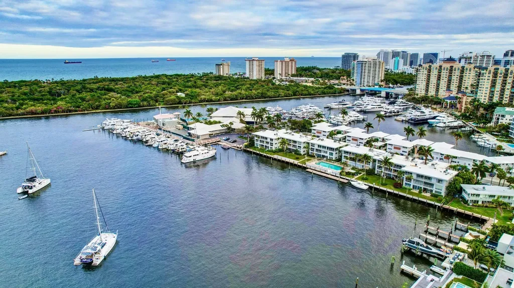 2727 Yacht Club Boulevard Fort Lauderdale FL 33304