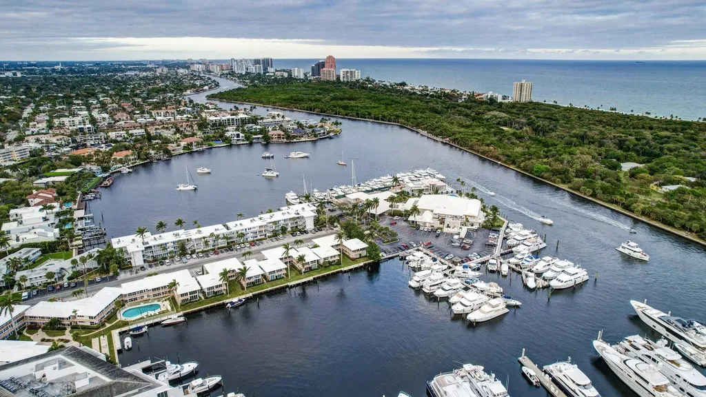 2727 Yacht Club Boulevard Fort Lauderdale FL 33304