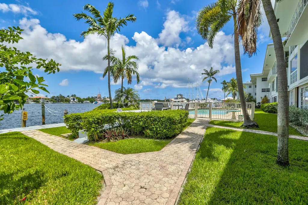 2727 Yacht Club Boulevard Fort Lauderdale FL 33304