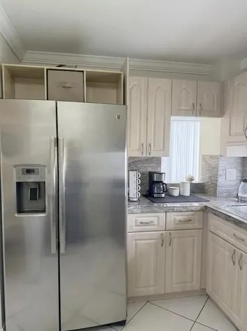 17021 N Bay Road Sunny Isles Beach FL 33160