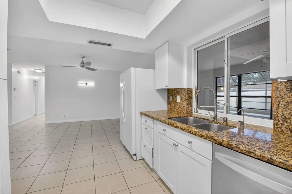 2267 NE 3rd Avenue Boca Raton FL 33431
