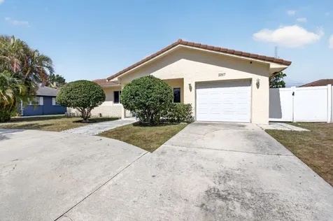 2267 NE 3rd Avenue Boca Raton FL 33431