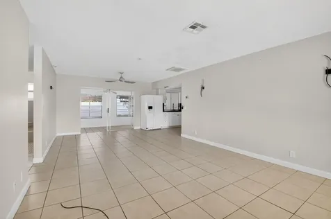 2267 NE 3rd Avenue Boca Raton FL 33431