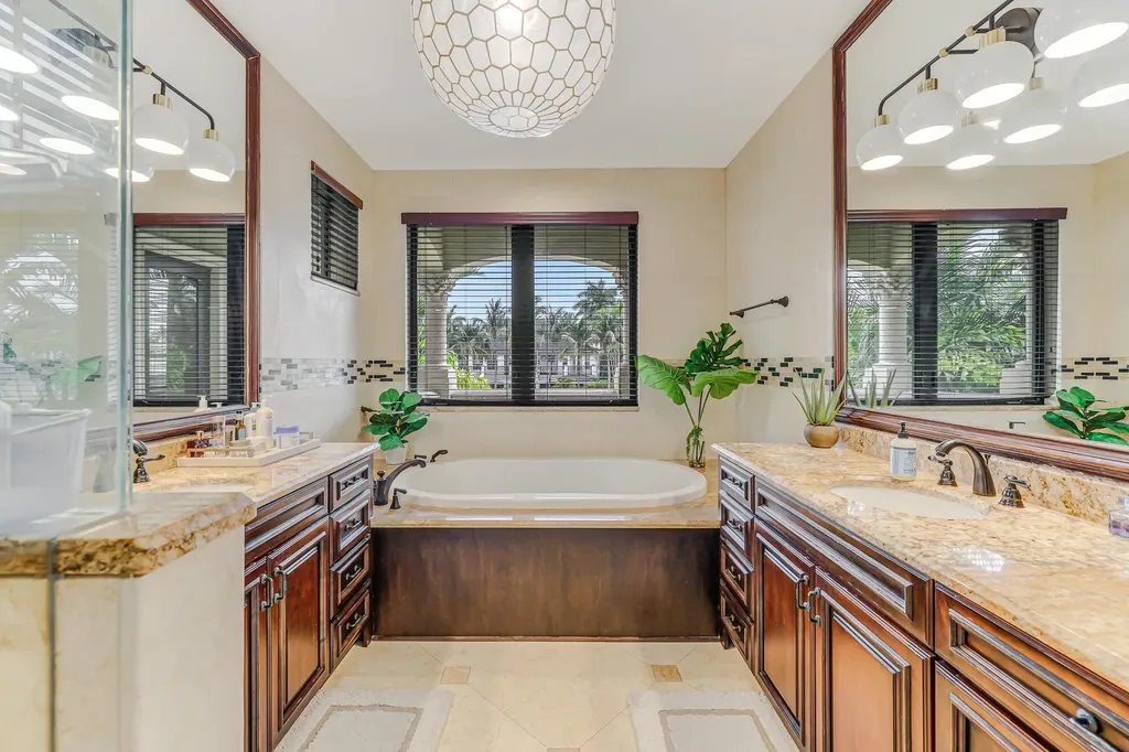 170 Isle Of Venice Drive Fort Lauderdale FL 33301