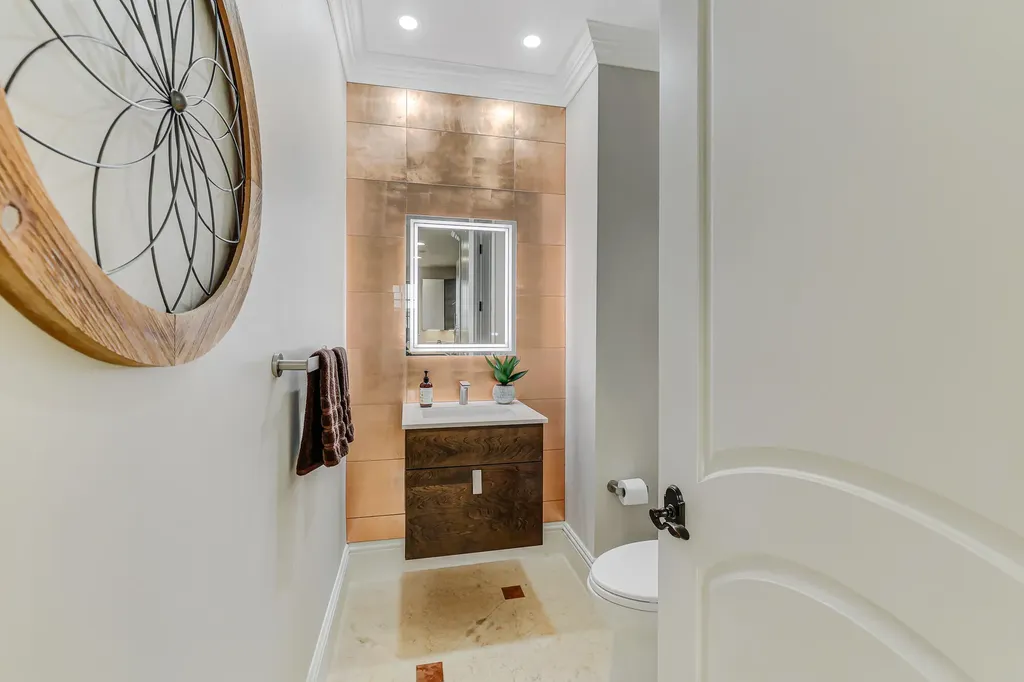 170 Isle Of Venice Drive Fort Lauderdale FL 33301