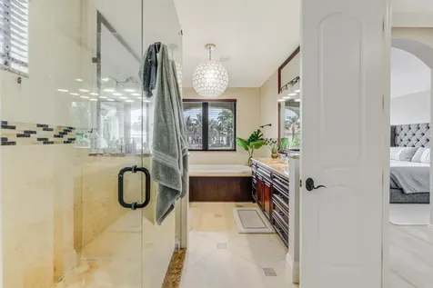 170 Isle Of Venice Drive Fort Lauderdale FL 33301