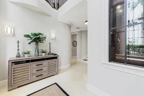 170 Isle Of Venice Drive Fort Lauderdale FL 33301