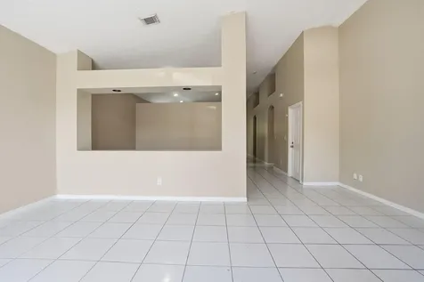1495 SW 105th Avenue Pembroke Pines FL 33025