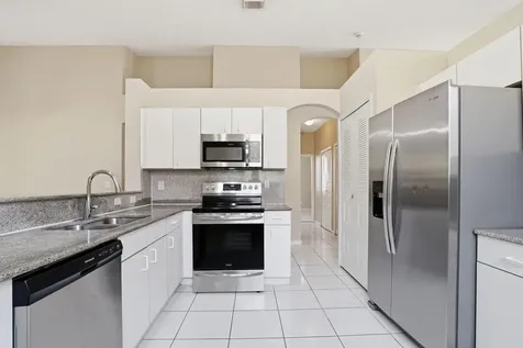 1495 SW 105th Avenue Pembroke Pines FL 33025
