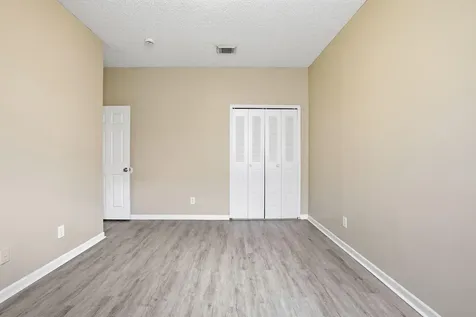 1495 SW 105th Avenue Pembroke Pines FL 33025