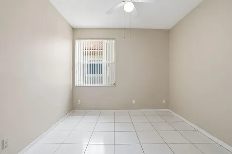 1495 SW 105th Avenue Pembroke Pines FL 33025