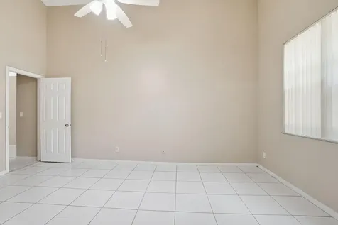 1495 SW 105th Avenue Pembroke Pines FL 33025
