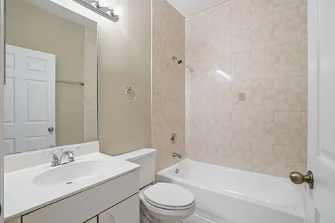 1495 SW 105th Avenue Pembroke Pines FL 33025