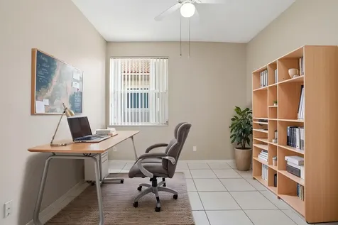 1495 SW 105th Avenue Pembroke Pines FL 33025