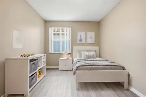 1495 SW 105th Avenue Pembroke Pines FL 33025