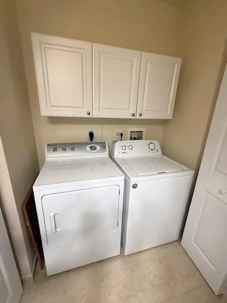 3500 Oaks Clubhouse Drive Pompano Beach FL 33069