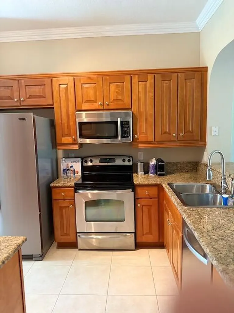 3500 Oaks Clubhouse Drive Pompano Beach FL 33069