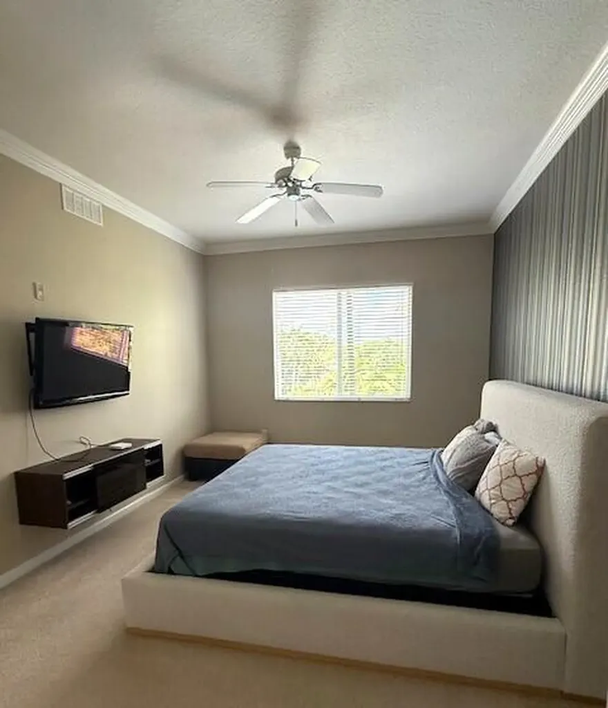 3500 Oaks Clubhouse Drive Pompano Beach FL 33069