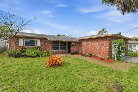 1772 NW 38th Street Oakland Park FL 33309
