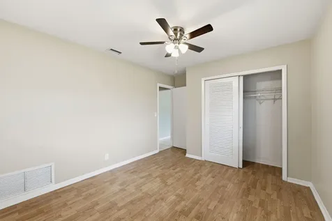 1772 NW 38th Street Oakland Park FL 33309
