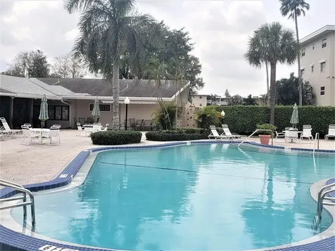 2856 S Garden Drive S Lake Worth FL 33461