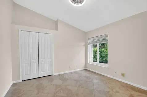9644 Gray Hawk Way Lake Worth FL 33467
