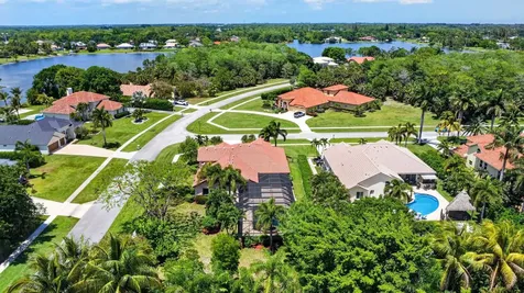9644 Gray Hawk Way Lake Worth FL 33467