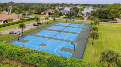 9644 Gray Hawk Way Lake Worth FL 33467