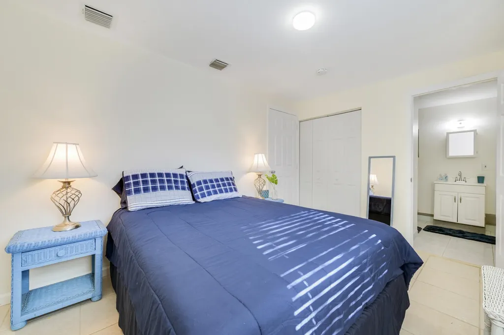1718 Ridge Road North Palm Beach FL 33408