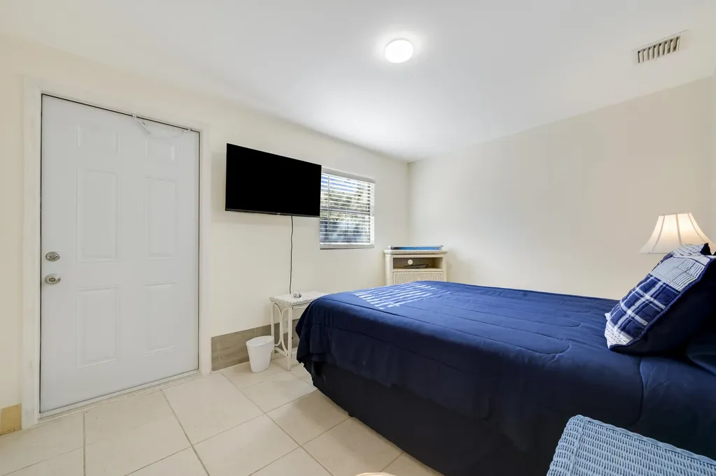 1718 Ridge Road North Palm Beach FL 33408