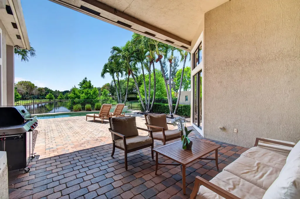 16266 Rosecroft Terrace Delray Beach FL 33446