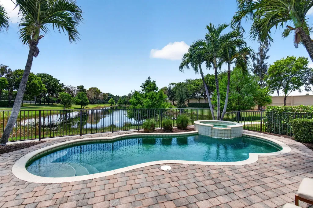 16266 Rosecroft Terrace Delray Beach FL 33446
