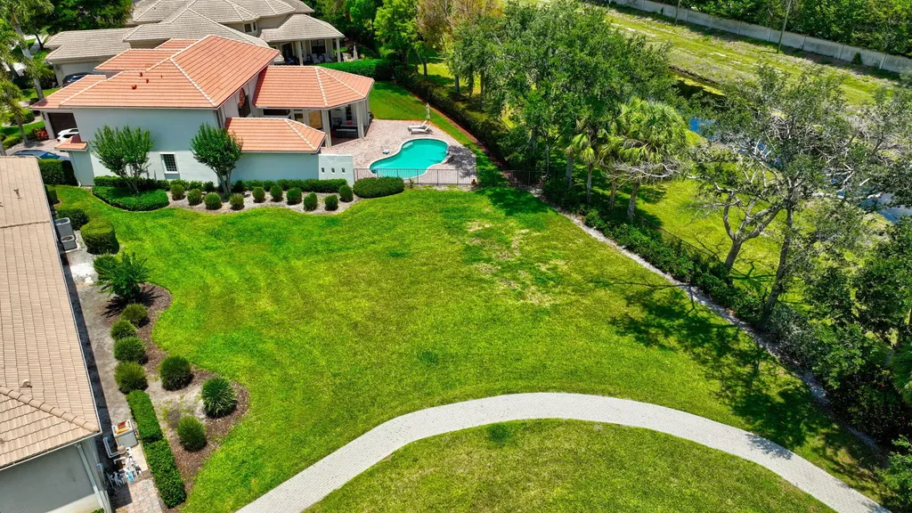16266 Rosecroft Terrace Delray Beach FL 33446