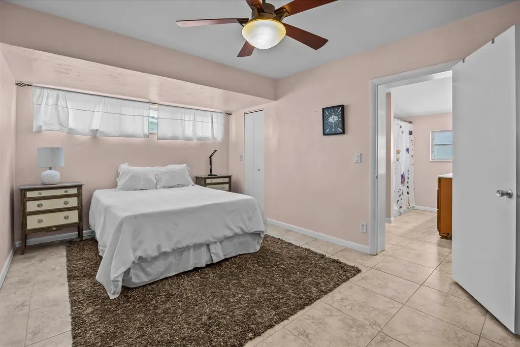 2872 SE Wiltshire Terrace Port St Lucie FL 34952