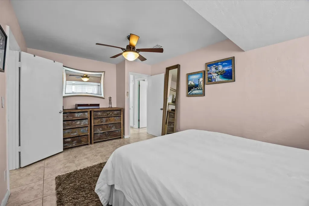 2872 SE Wiltshire Terrace Port St Lucie FL 34952