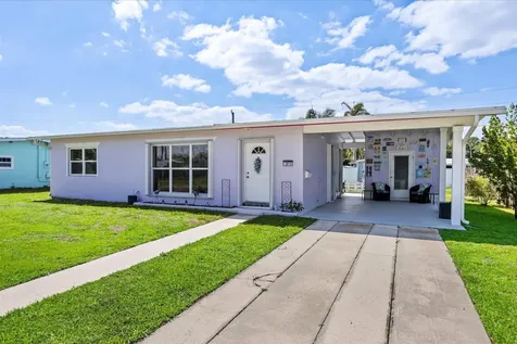 2872 SE Wiltshire Terrace Port St Lucie FL 34952