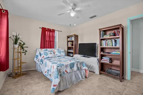 2872 SE Wiltshire Terrace Port St Lucie FL 34952