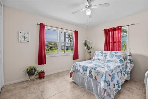 2872 SE Wiltshire Terrace Port St Lucie FL 34952