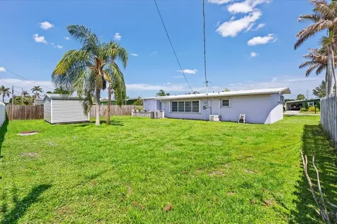 2872 SE Wiltshire Terrace Port St Lucie FL 34952