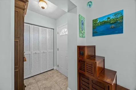 2872 SE Wiltshire Terrace Port St Lucie FL 34952