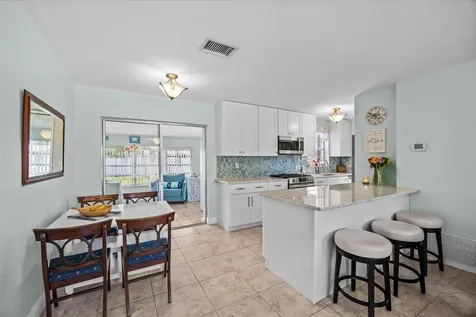 2872 SE Wiltshire Terrace Port St Lucie FL 34952