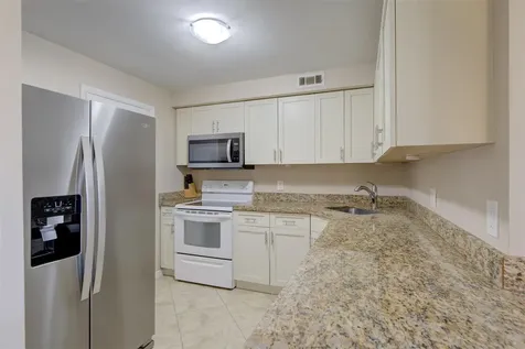 305 N Pompano Beach Boulevard Pompano Beach FL 33062