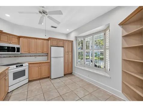 814 Carolina Circle SW Vero Beach FL 32962
