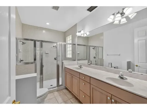 814 Carolina Circle SW Vero Beach FL 32962