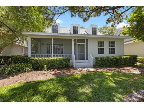 814 Carolina Circle SW Vero Beach FL 32962