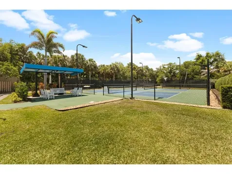 814 Carolina Circle SW Vero Beach FL 32962