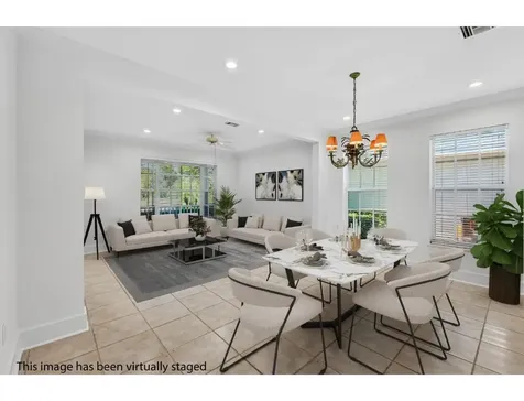 814 Carolina Circle SW Vero Beach FL 32962