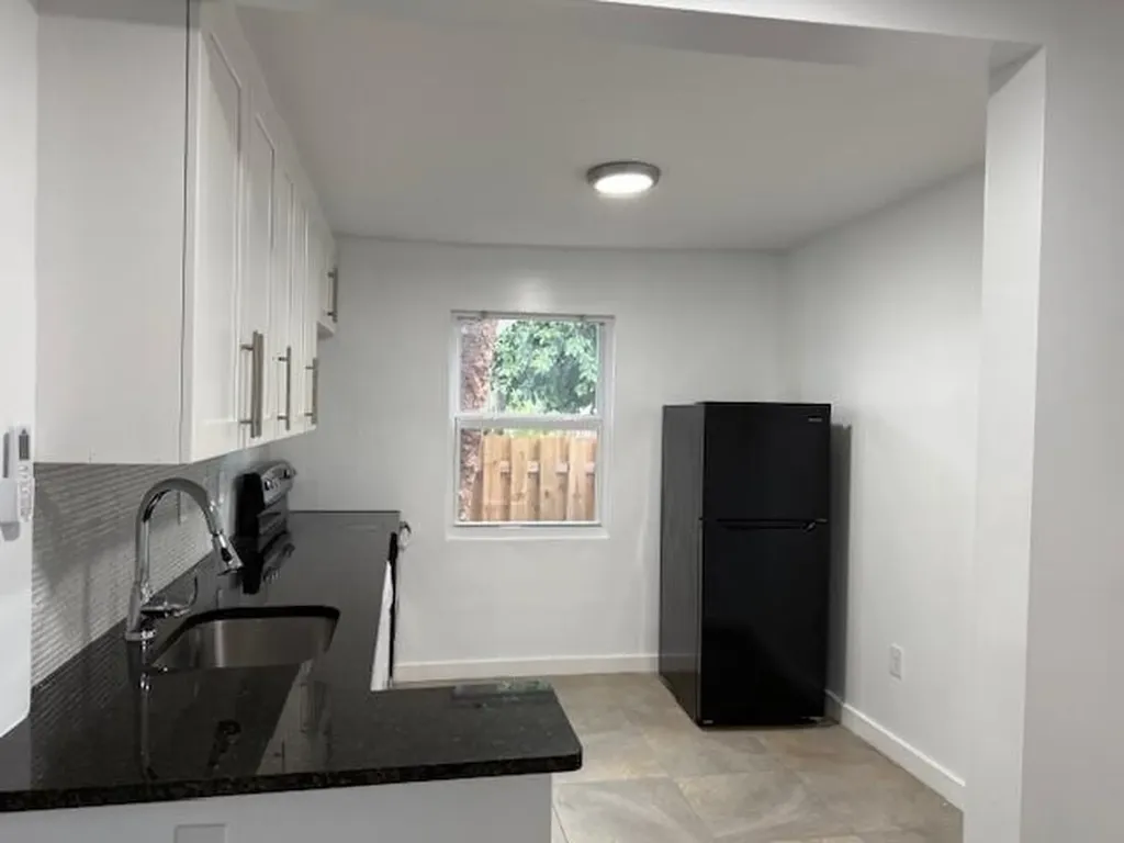 919 2nd Street West Palm Beach FL 33401