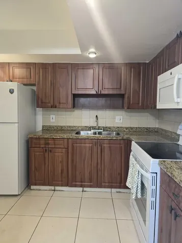 1201 SW 52nd Avenue North Lauderdale FL 33068